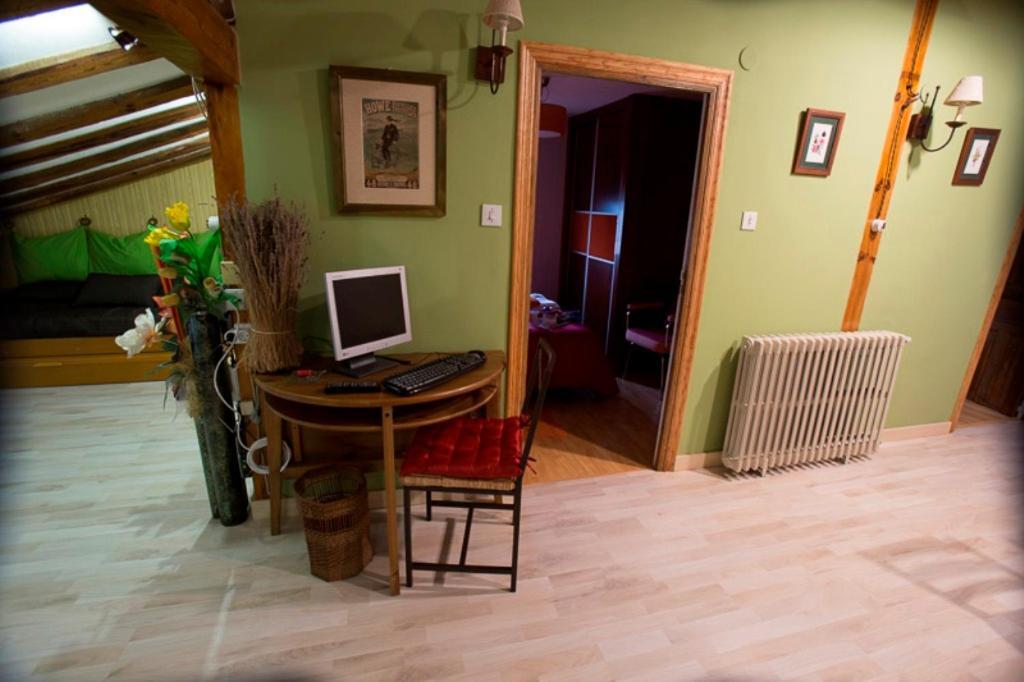 Alojamiento Rural Pueblo De La Ribera Peñafiel الغرفة الصورة